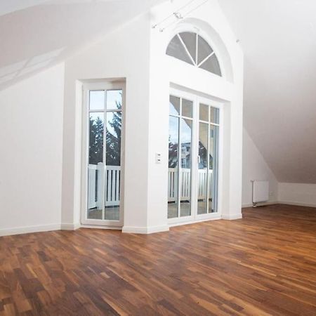 Phantastisches Haus Mit Pool Direkt In Muenchen Екстер'єр фото